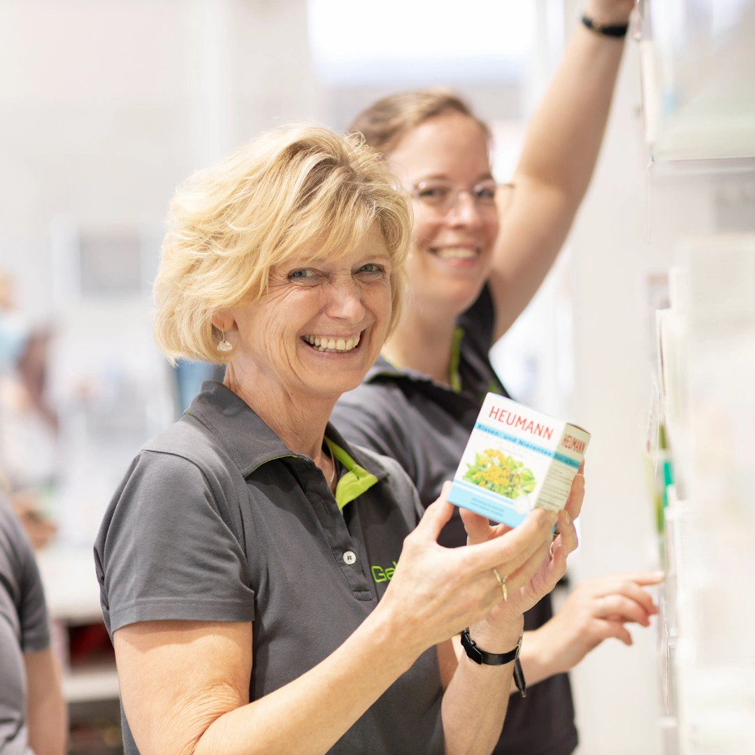 Ein freundliches Galenus Team, das sich engagiert um Ihre Gesundheit kümmert.